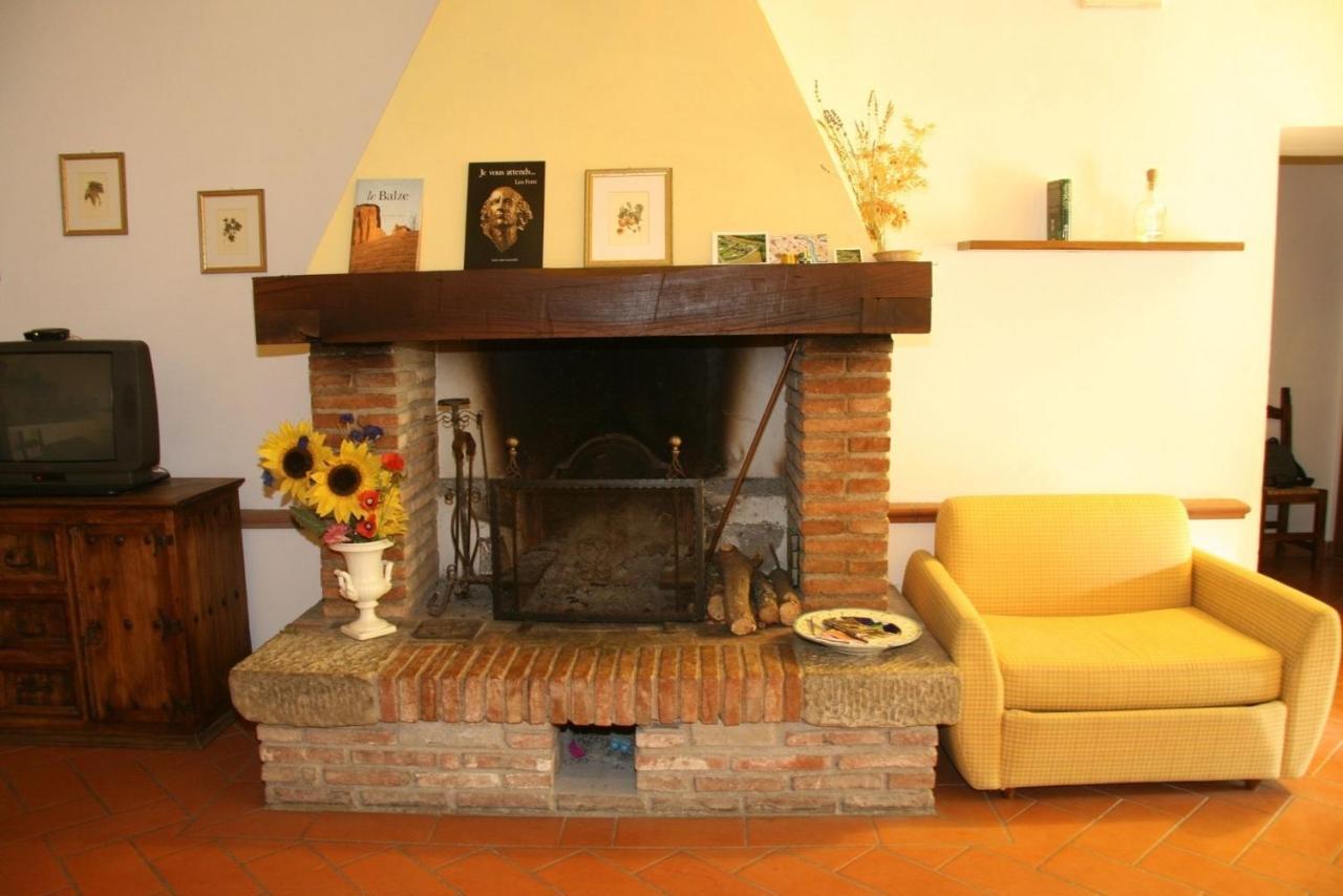 Bed and Breakfast Il Casolare Penna Екстер'єр фото